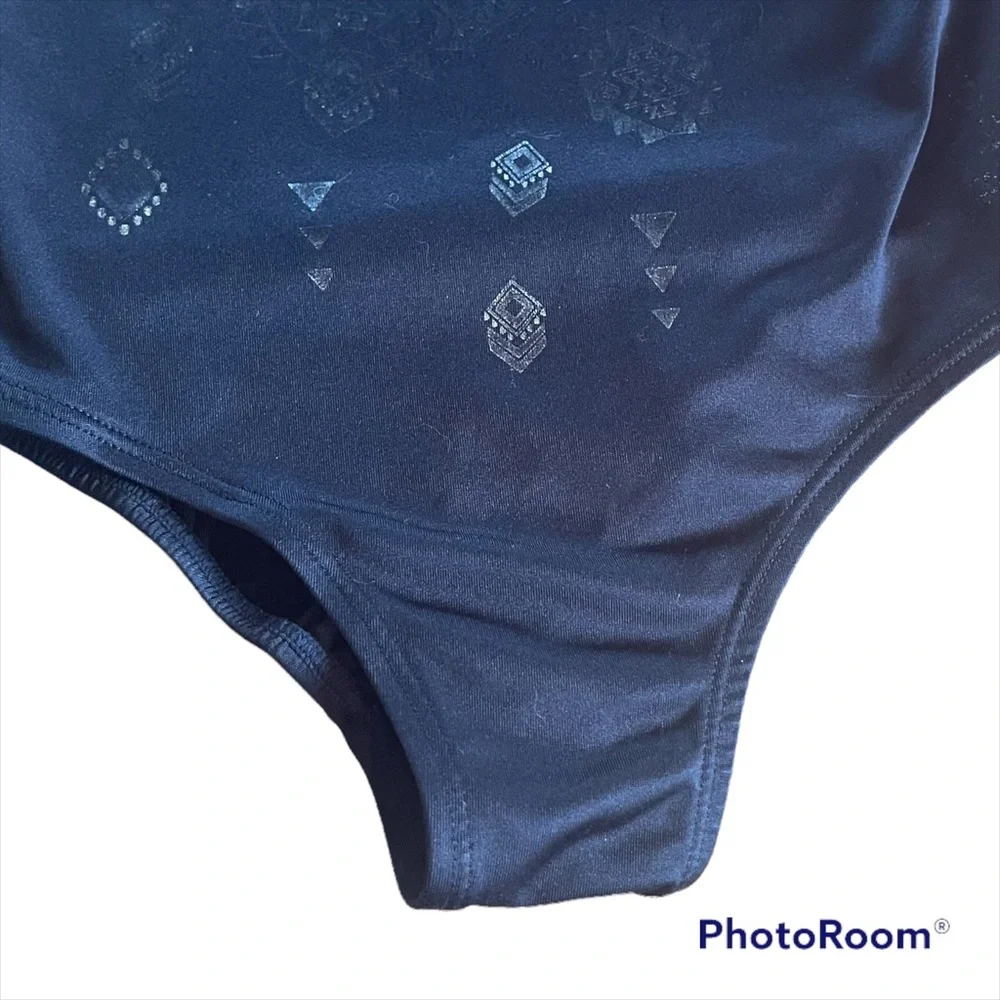 8 Justice leotard